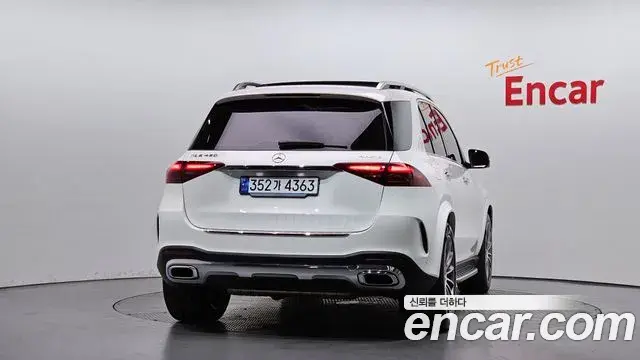 Mercedes-Benz GLE-Class 2025 — Фото 4/20