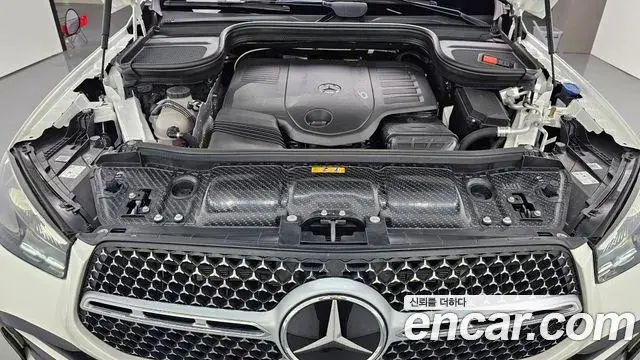 Mercedes-Benz GLE-Class 2025 — Фото 6/20