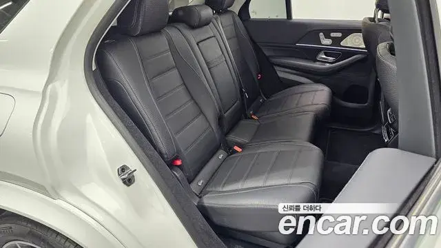 Mercedes-Benz GLE-Class 2025 — Фото 11/20