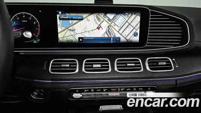 Mercedes-Benz GLE-Class 2025 — Фото 12/20
