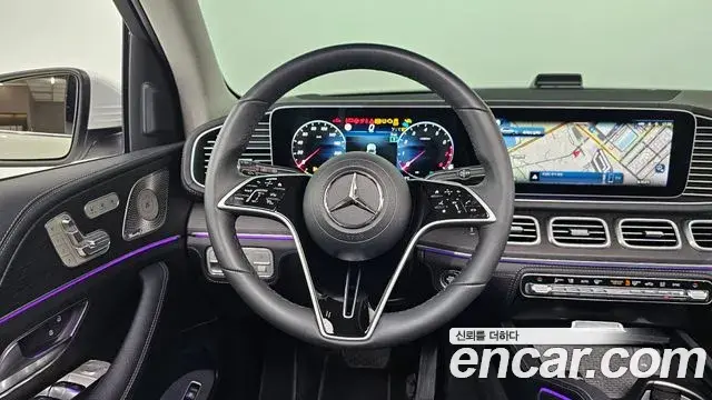 Mercedes-Benz GLE-Class 2025 — Фото 13/20