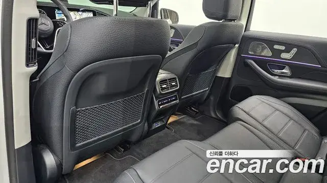 Mercedes-Benz GLE-Class 2025 — Photo 26/32