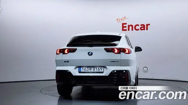 BMW X2 2024 — Фото 4/20