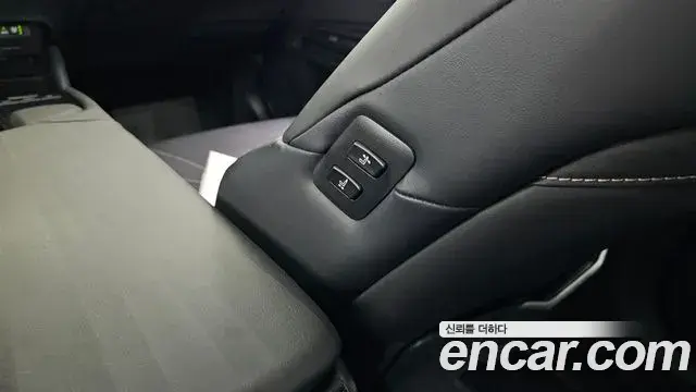 Lexus ES300h 2019 — Şəkil 15/34
