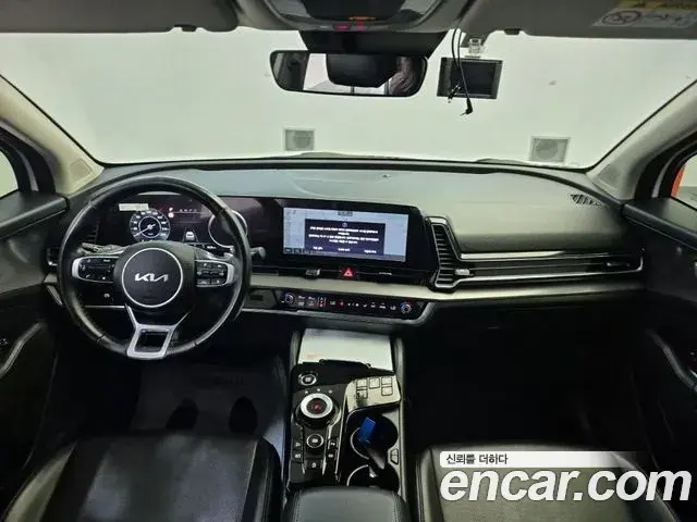 Kia Sportage 2022 — ფოტო 6/18