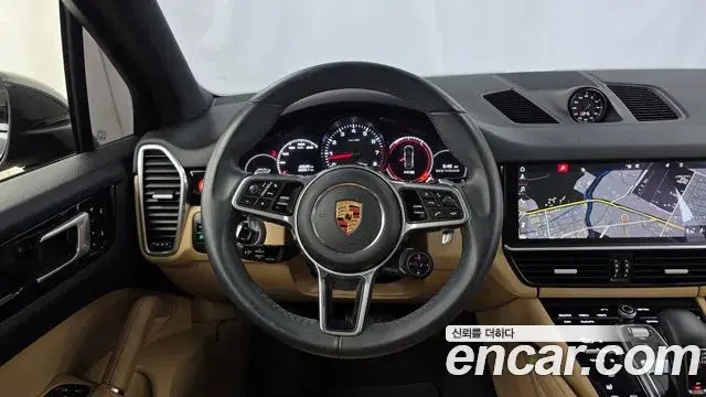 Porsche Cayenne 2019 — Фото 13/20