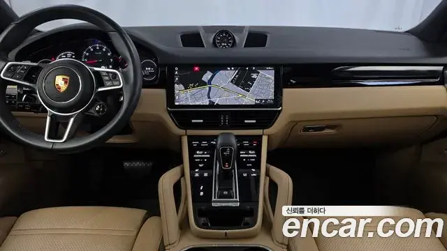 Porsche Cayenne 2019 — Фото 14/20