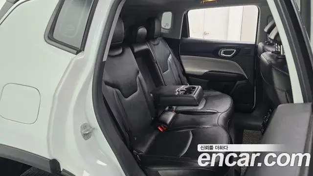 Jeep Compass 2022 — Фото 11/20