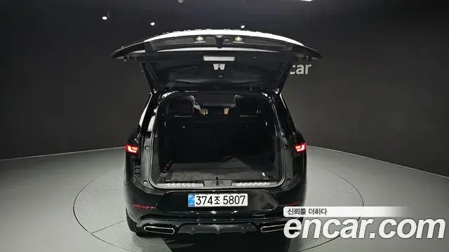 Land Rover Range Rover Sport 2025 — ფოტო 32/32