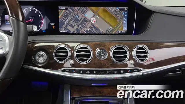 Mercedes-Benz S-Class 2019 — Фото 17/20