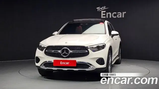 Mercedes-Benz GLC-Class 2025 — ფოტო 8/32