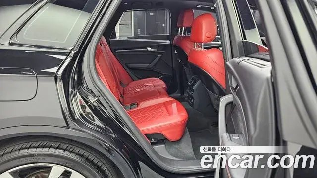 Audi SQ5 2021 — ფოტო 31/32