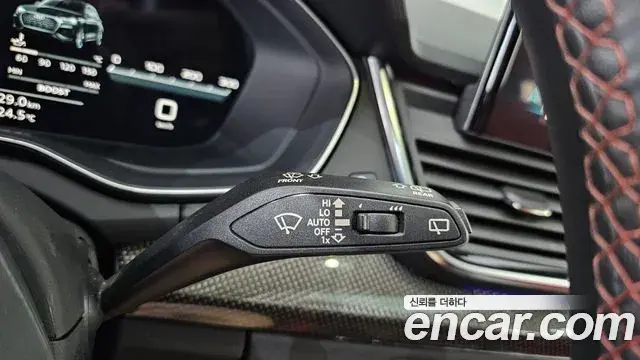 Audi SQ5 2021 — ფოტო 7/32