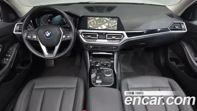 BMW 3 Series 2021 — ფოტო 4/35