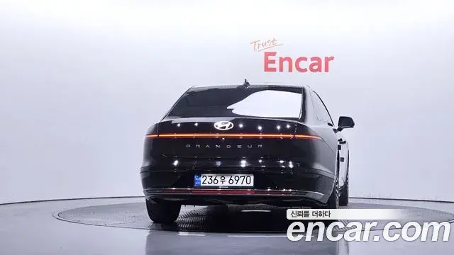 Hyundai Grandeur Hybrid 2023 — Şəkil 1/34