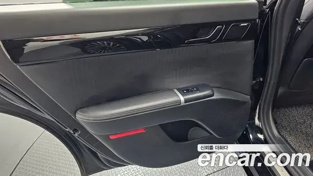 Hyundai Grandeur Hybrid 2023 — Şəkil 19/34