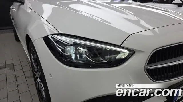 Mercedes-Benz C-Class 2024 — Şəkil 26/32