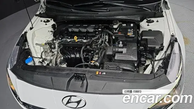 Hyundai Avante 2021 — Фото 6/20