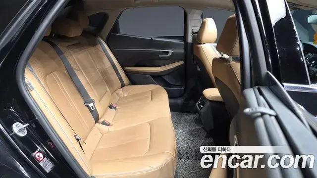 Hyundai Sonata Hybrid 2023 — ფოტო 7/20