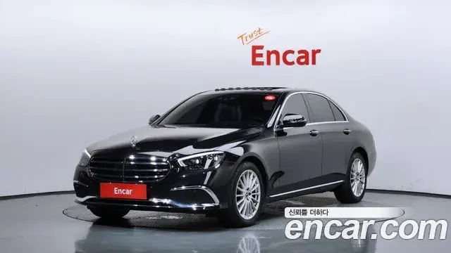 Mercedes-Benz E-Class 2021 — Фото 1/20