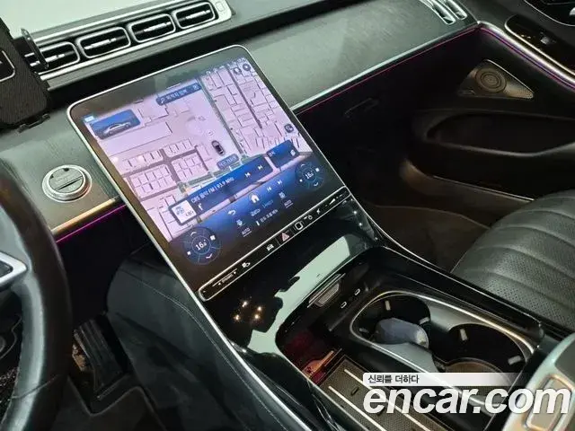 Mercedes-Benz S-Class 2021 — ფოტო 8/20