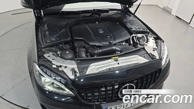 Mercedes-Benz C-Class 2018 — Şəkil 8/20
