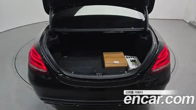 Mercedes-Benz C-Class 2018 — Şəkil 4/20