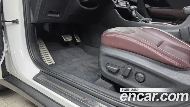 Kia Niro 2020 — Photo 19/33