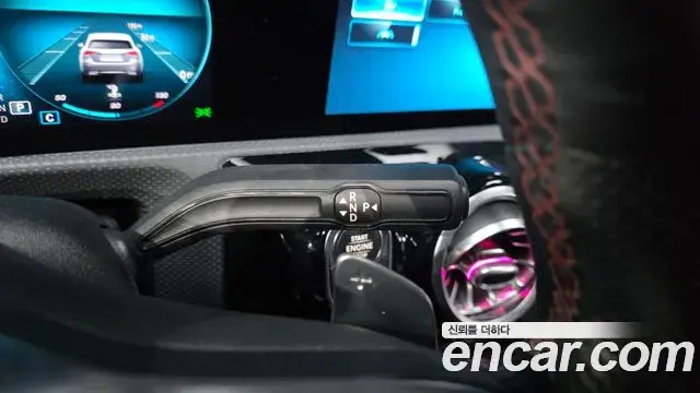 Mercedes-Benz CLA-Class 2020 — Şəkil 18/27