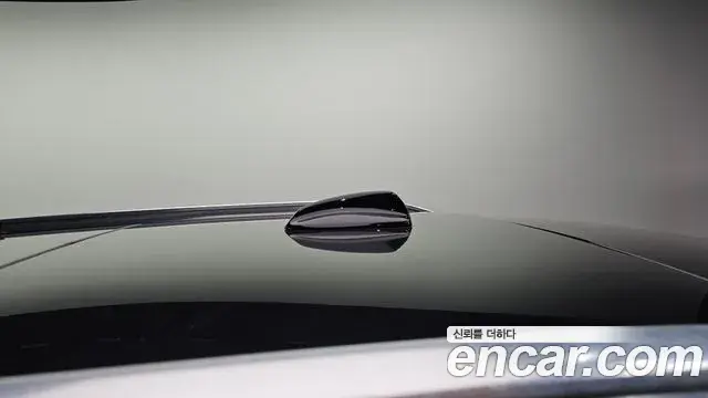Volvo XC90 2021 — ფოტო 26/32