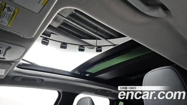 Jeep Renegade 2022 — Şəkil 3/31