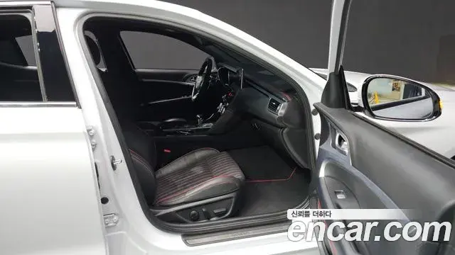 Genesis G70 2018 — Şəkil 22/31