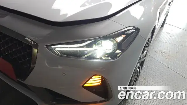 Genesis G70 2018 — Şəkil 18/31