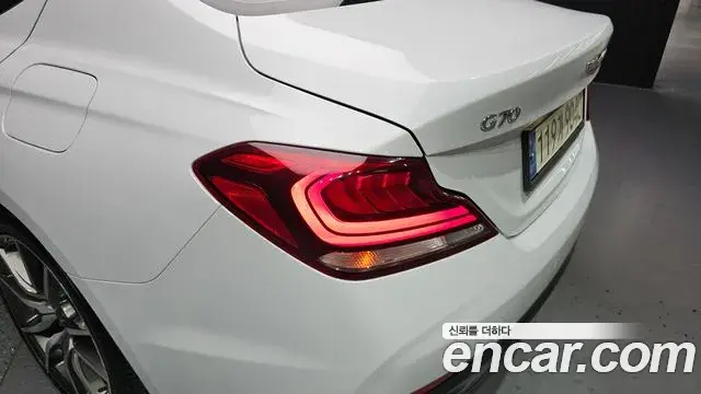 Genesis G70 2018 — Şəkil 25/31