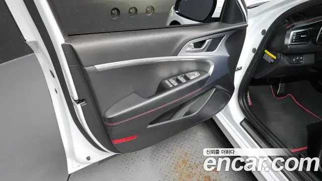 Genesis G70 2018 — Şəkil 7/31