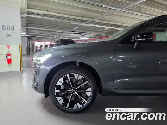 Volvo XC60 2026 — Photo 5/11