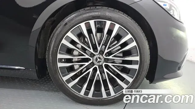 Mercedes-Benz S-Class 2021 — ფოტო 26/30