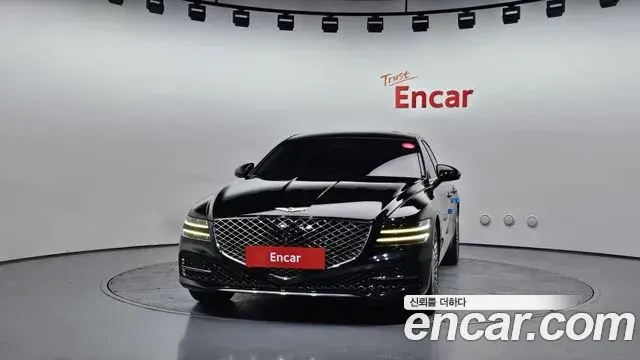 Genesis G80 2022 — ფოტო 13/32