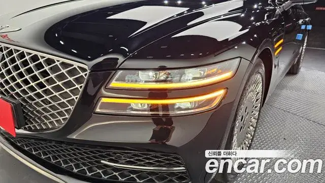 Genesis G80 2022 — ფოტო 25/32
