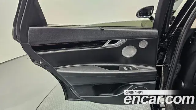 Genesis G80 2022 — ფოტო 7/32