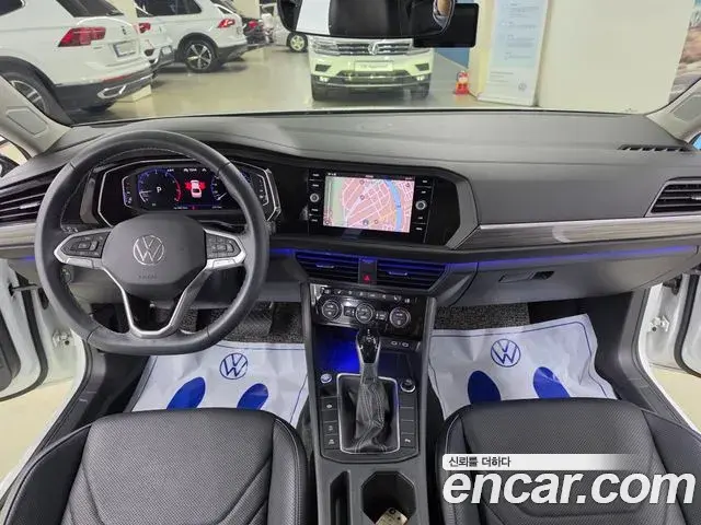 Volkswagen Jetta 2022 — Şəkil 16/20