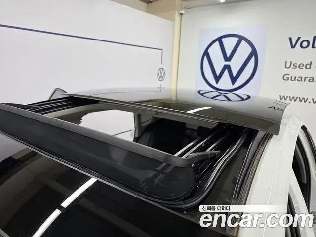 Volkswagen Jetta 2022 — Şəkil 17/20