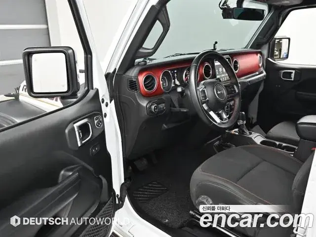 Jeep Wrangler 2018 — Фото 12/20