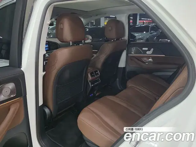 Mercedes-Benz GLE-Class 2026 — Фото 12/17
