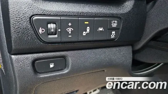 Kia Niro 2019 — ფოტო 20/20