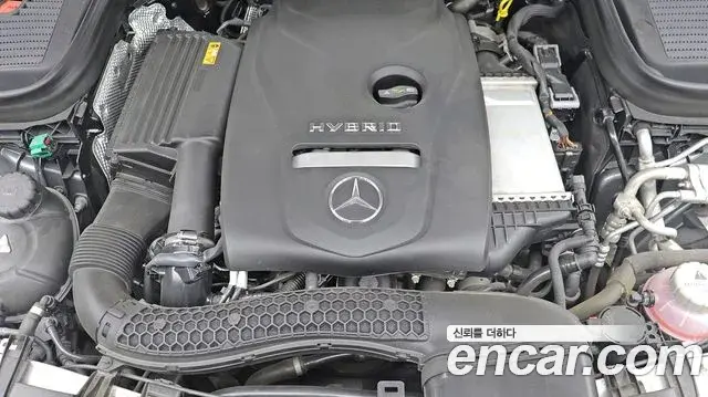Mercedes-Benz GLC-Class 2018 — ფოტო 19/20