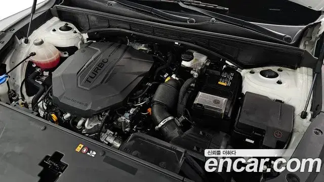 Kia Sorento 2023 — Photo 6/20