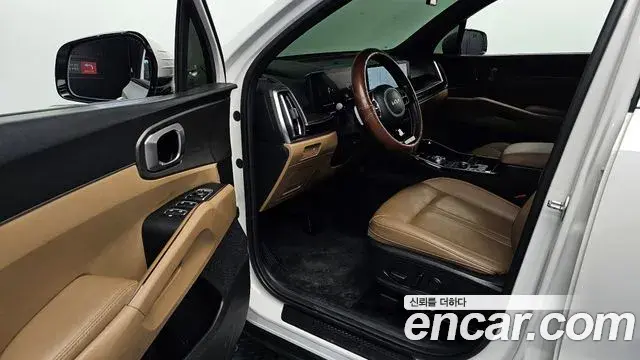 Kia Sorento 2023 — Photo 10/20