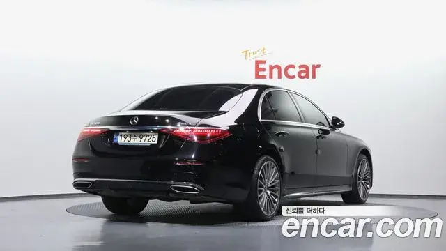 Mercedes-Benz S-Class 2023 — ფოტო 16/32