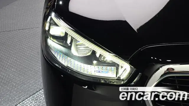 Mercedes-Benz S-Class 2023 — ფოტო 15/32
